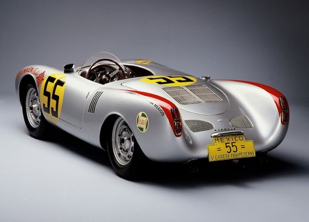 The Porsche 550 Spyder is able to accelerate from 060 mph in only s and 