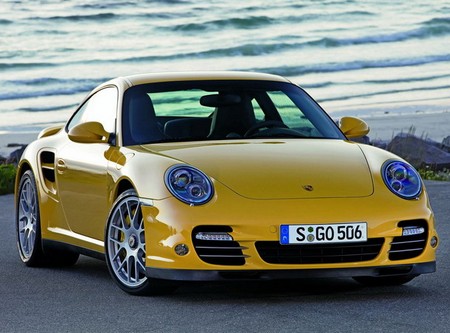 The Porsche Ruf 911 Turbo R is able to accelerate from 060 mph in only 35 